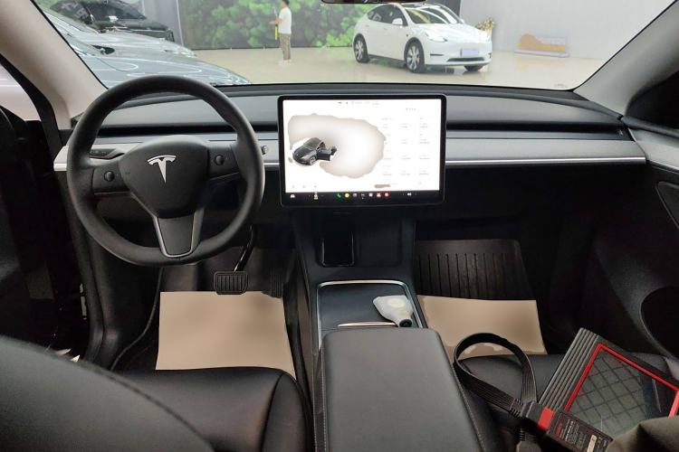 Used Tesla Model Y 2024 Rear-Wheel-Drive Version
