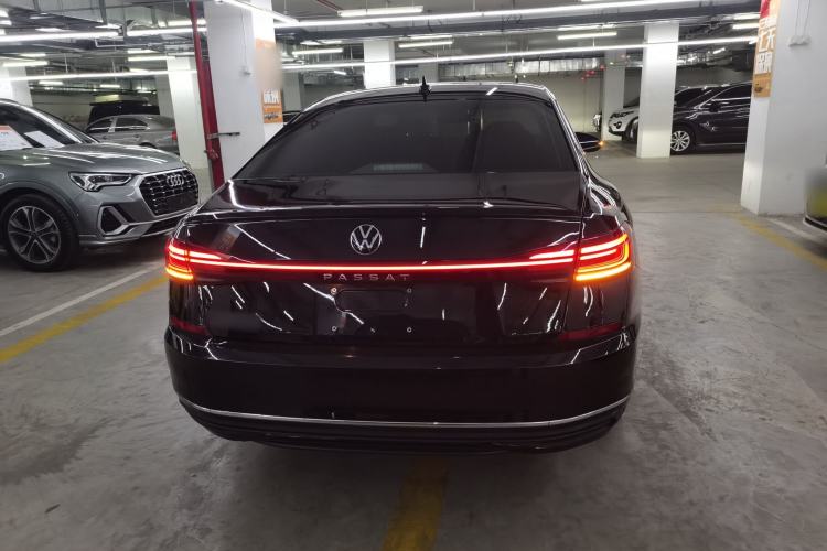 Used Volkswagen Passat 2025 Outstanding Model 330TSI Elite Edition
