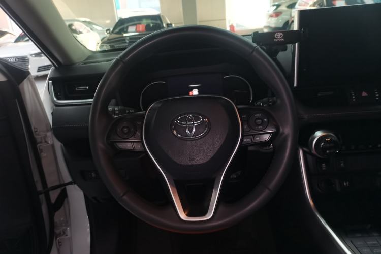 Used Toyota RAV4 2021 2.0L CVT 4x4 Style PLUS Edition
