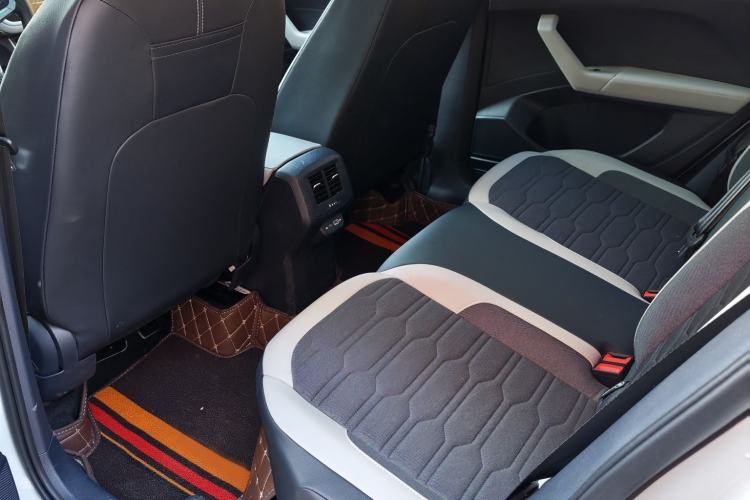 Used Volkswagen Tharu 2025 New Sharp 1.5L Ambitious Edition