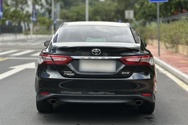 Used Toyota Camry 2018 2.0G Luxury Edition
