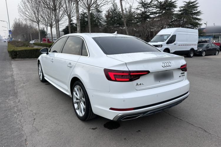 Used Audi A4L 2019 40 TFSI Fashion Version China V
