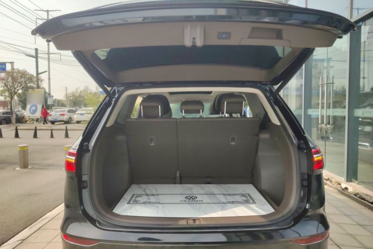 Used Volkswagen Viloran 2023 380TSI Prestige Edition