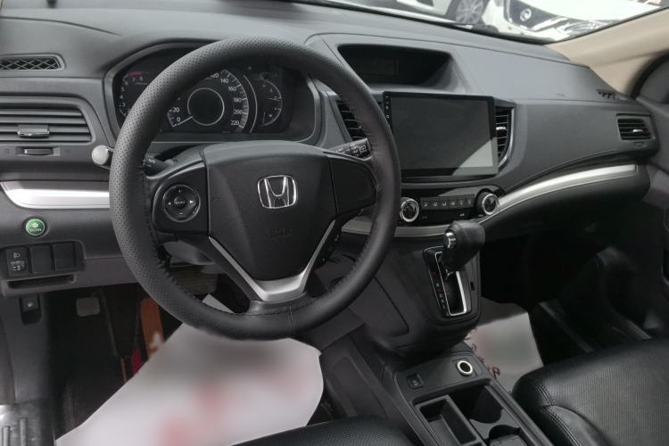 Used Honda CR-V 2016 2.0L two-wheel drive Urban Edition