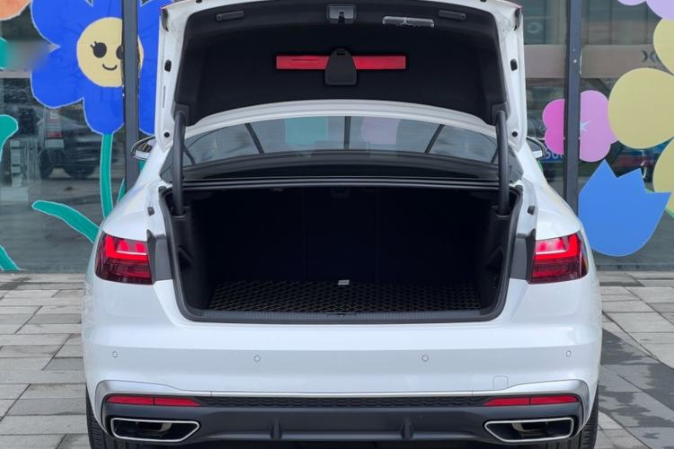 Used Audi A4L 2020 40 TFSI Fashion Dynamic Model
