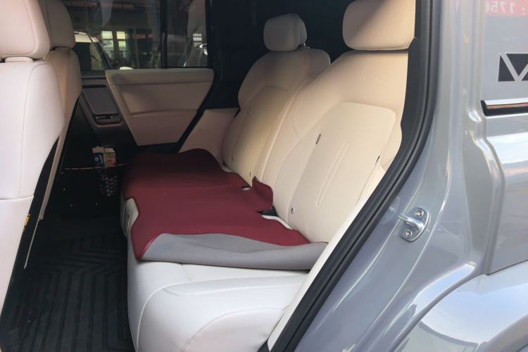 Used  V23 2025 401 Two-Wheel Drive Advanced Edition