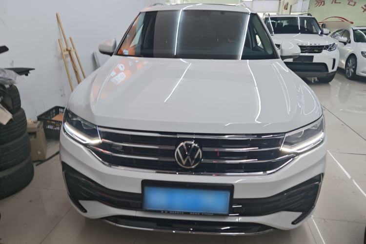 Used Volkswagen Tiguan L 2024 Outstanding Model 330TSI Automatic Two-Wheel Drive R-Line Dragon Glory Edition
