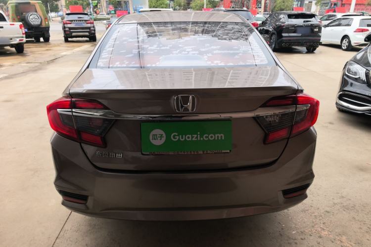 Used Honda Greiz 2016 1.5L Manual Classic Edition
