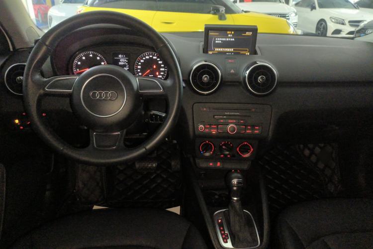 Used Audi A1 2014 30 TFSI Sportback Fashion Model
