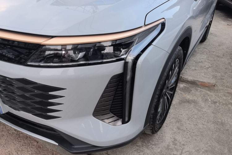 Used  Stellar 2023 400T Four-Wheel Drive Premium Flying Fish Edition
