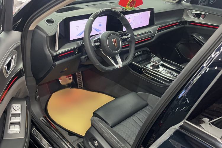 Used Hongqi H9 2024 2.0T Qichang Private Enjoyment Luxury Edition
