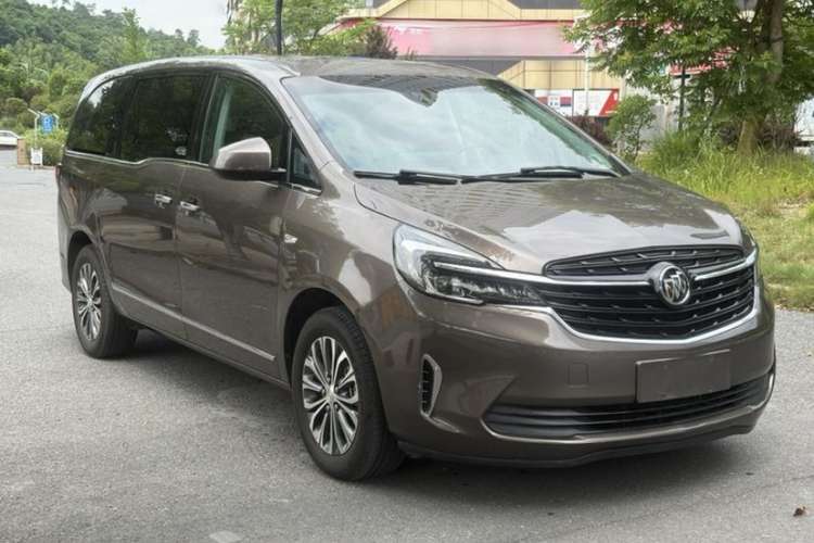 Used Buick GL8 2021 Land Cruiser Executive Class 652T Luxury Model
