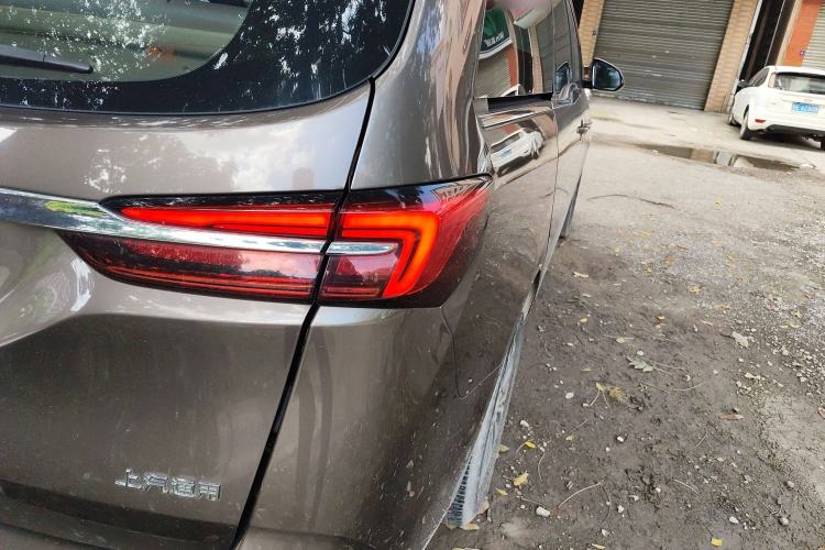 Used Buick GL8 2021 Land Cruiser Executive Class 652T Comfort Model
