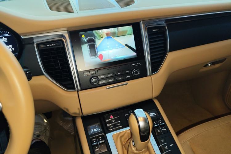 Used Porsche Macan 2017 Macan 2.0T
