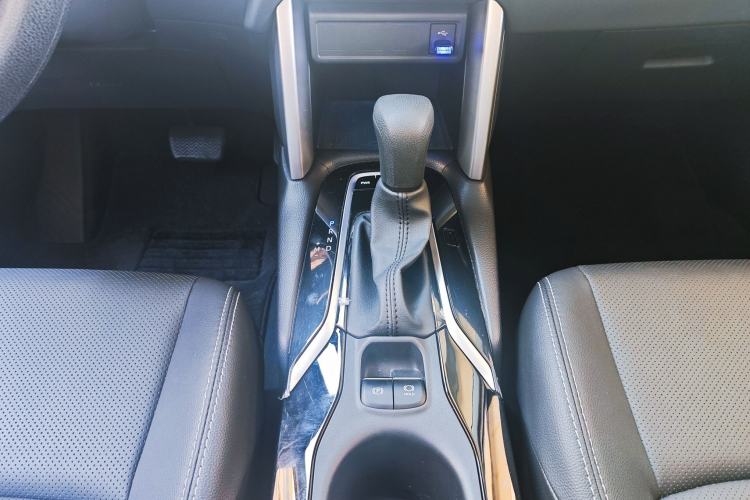 Used Toyota FRONTLANDER 2023 2.0L CVT Luxury Edition