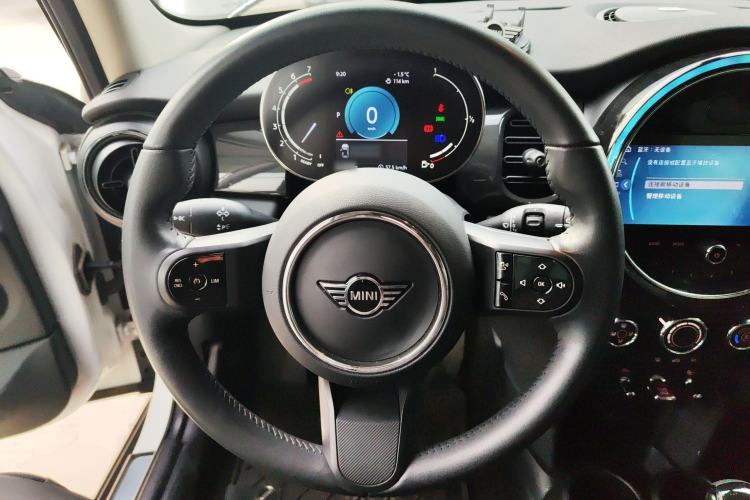 Used  MINI 2023 1.5T ONE Five-Door Edition
