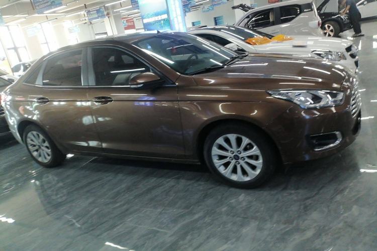 Used Ford Escort 2015 1.5L Automatic Comfort Model
