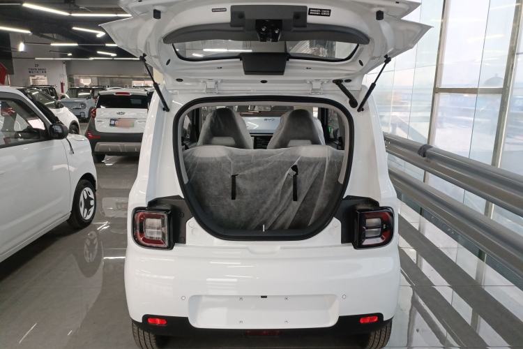 Used  Panda 2025 210 km – Yuanqi Bear