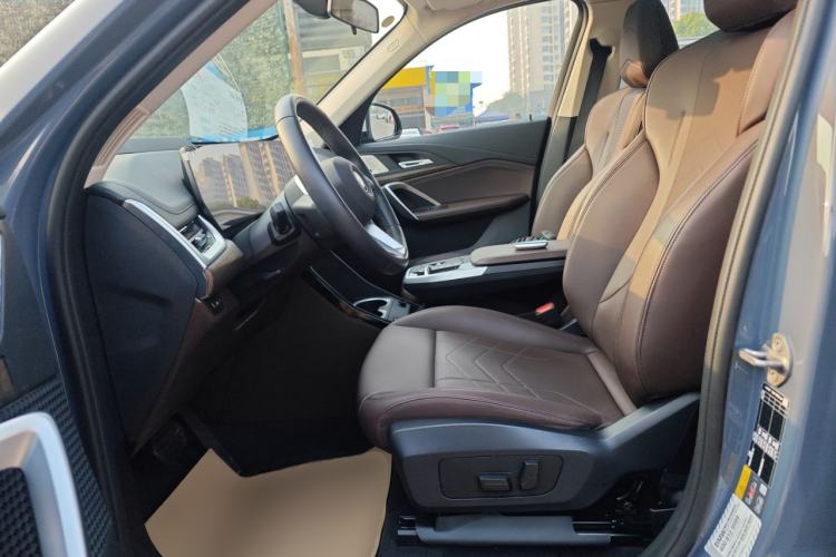 Used BMW iX1 2023 xDrive30L M Sport Package
