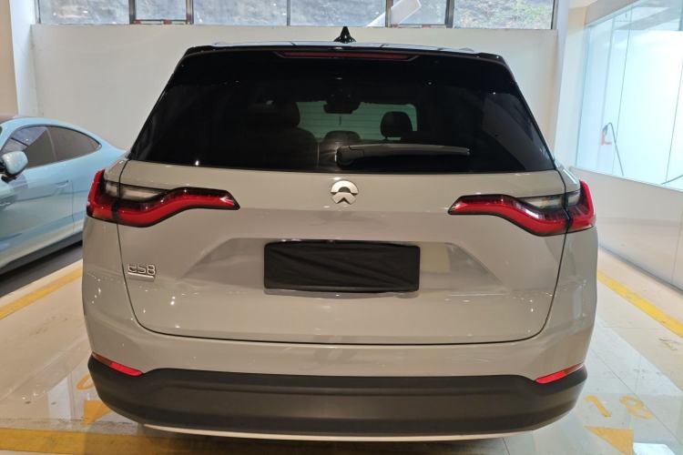 Used Nio ES8 2018 Founder Edition
