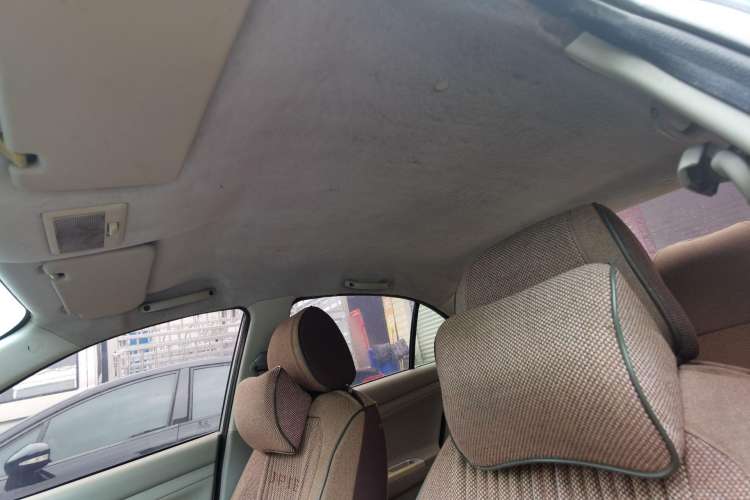 Used Changan Alsvin V3 2012 1.3L Manual Comfort Version China IV Standard
