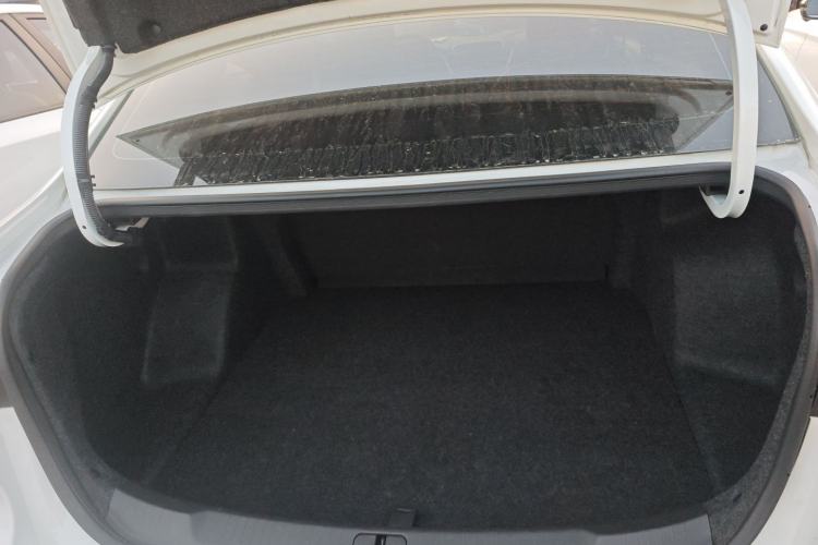 Used Chevrolet Monza 2019 RS 330T Automatic Comfort Edition China VI Standard