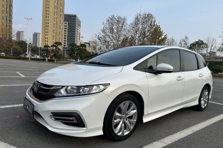 Used Honda Jade 2017 1.8L automatic Comfort version 5 seats