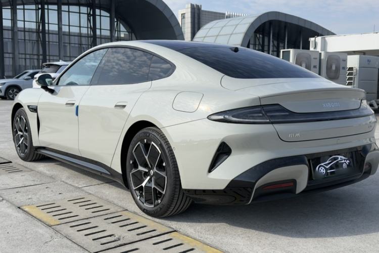 Used  SU7 2024 Rear-Drive Long-Range Intelligent Driving Version
