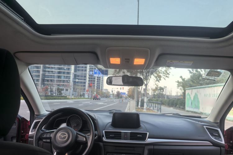 Used Mazda Mazda 3 Axela 2017 Sedan 1.5L Automatic Luxury Model Emission Standard China V
