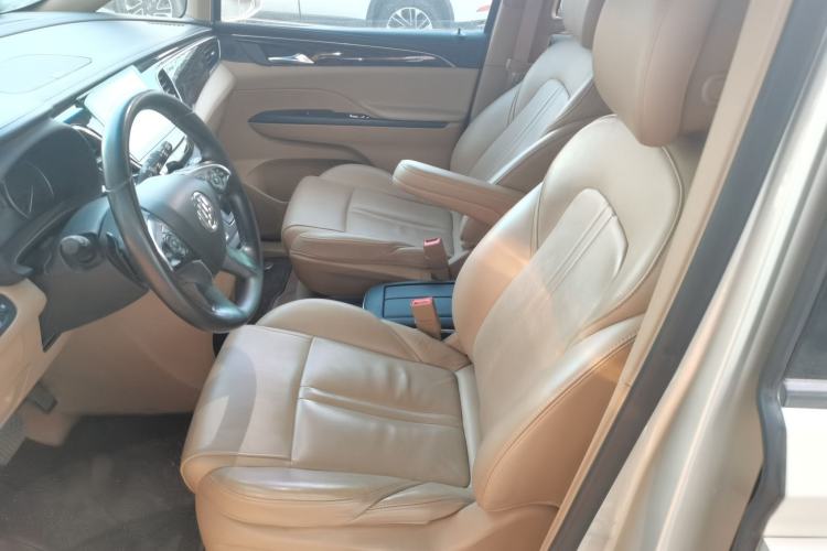 Used Buick GL8 2018 ES 28T Premium Model China VI Standard
