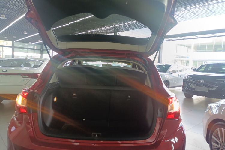 Used Nissan Tiida 2019 1.6L CVT Cool Edition China VI Standard
