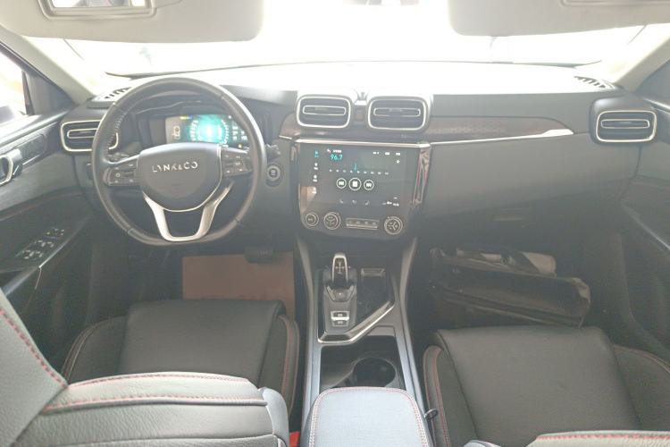 Used Lynk & Co 02 2019 High-Energy Edition 2.0T Automatic Two-Wheel Drive Rugged Version China VI Standard
