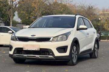 Used Kia KX Cross 2017 1.4L MT GLS