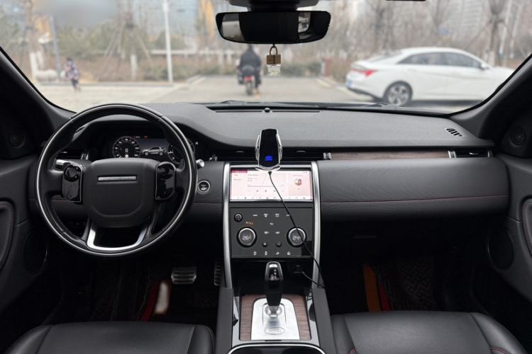 Used Land Rover Discovery Sport 2020 249 PS R-Dynamic Performance Edition
