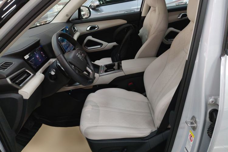 Used BYD Yuan UP 2025 Intelligent Driving Version 401 km Leading Edition