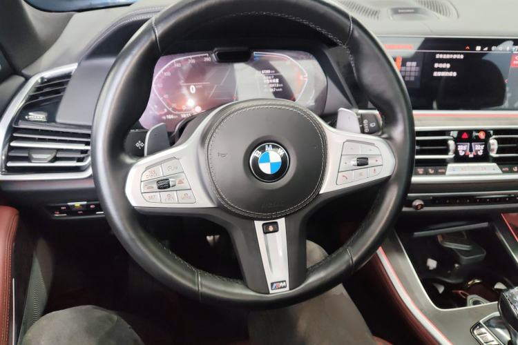 Used BMW X5 2022 xDrive 40Li Luxury Edition M Sport Package