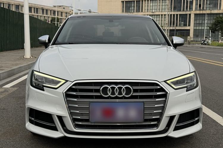 Used Audi A3 2020 Sportback 35 TFSI Fashion Edition China VI Emission Standard
