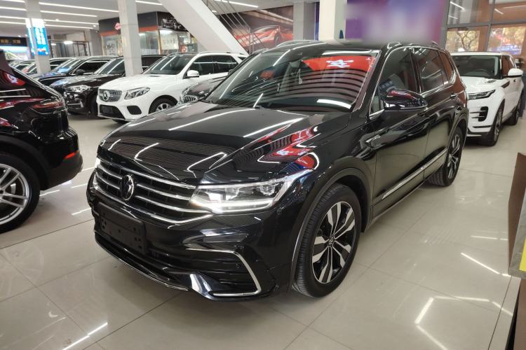 Used Volkswagen Tiguan L 2023 330TSI Automatic Two-Wheel Drive R-Line Enjoyment Edition