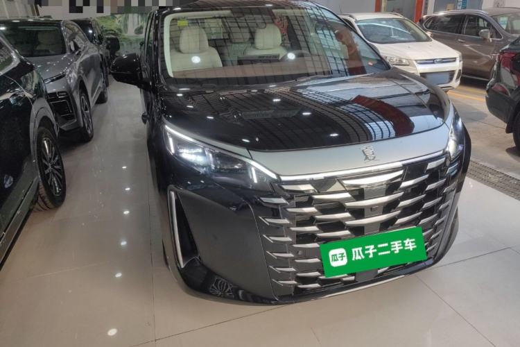 Used BYD Xia 2025 DM-i 1.5T 180km Beyond Edition
