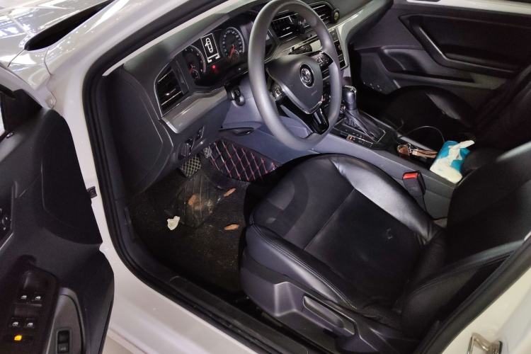 Used Volkswagen Lamando 2019 230TSI DSG Fashion Edition China VI