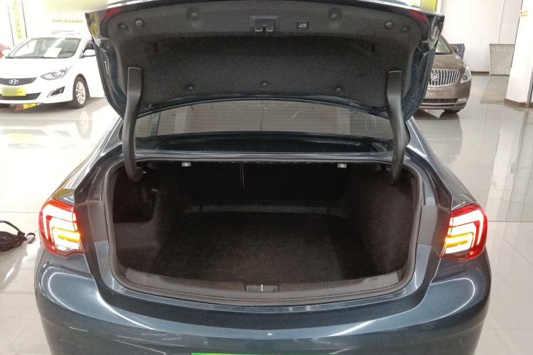 Used Buick Regal 2022 552T Smart Edition