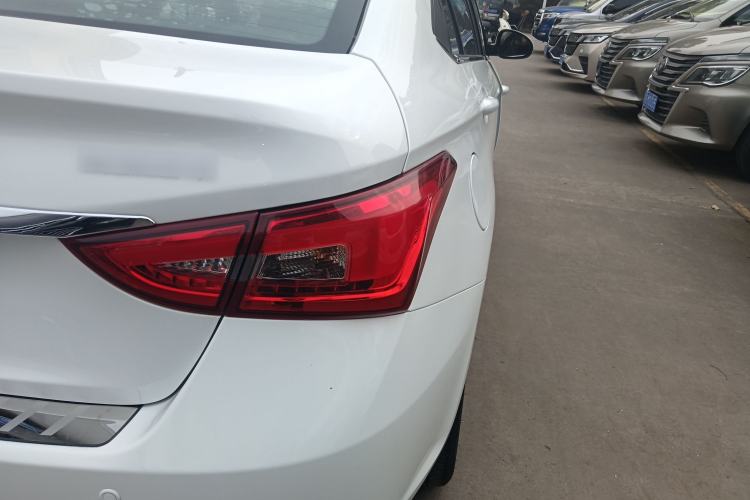 Used Chery Arrizo 5 2016 1.5L Manual Lingrui Edition
