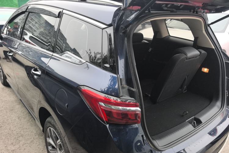 Used BYD Song MAX 2021 Upgraded Model 1.5T Automatic Luxury 7-Seater
