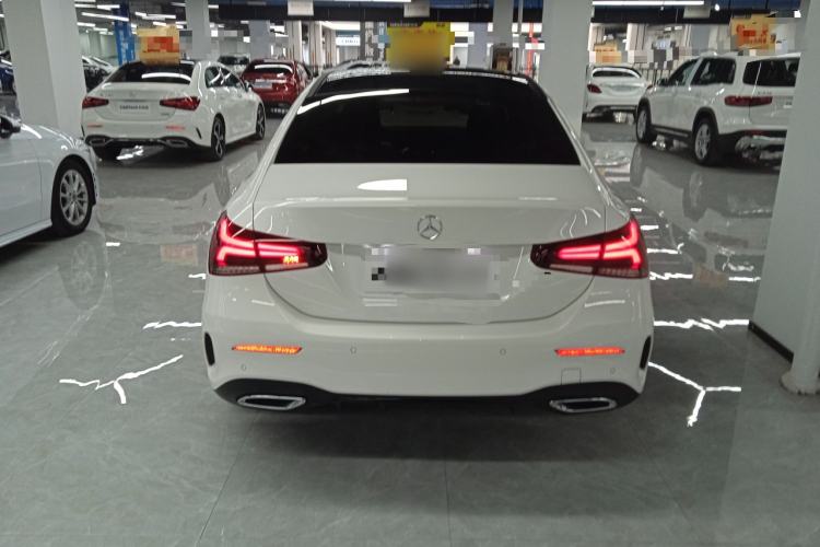 Used Mercedes-Benz A-Class 2022 Revised Version A 200 L Sport Sedan Fashionable Style