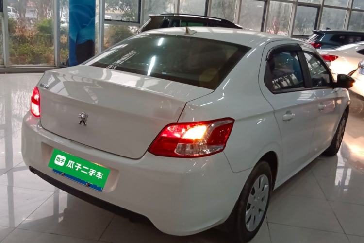 Used Peugeot 301 2016 1.6L Manual Comfort Edition
