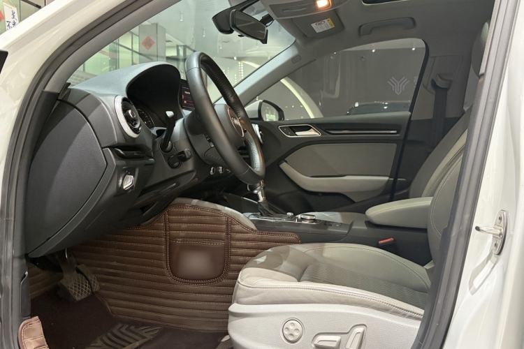 Used Audi A3 2020 Limousine 35 TFSI Fashion Edition China VI Emission Standard
