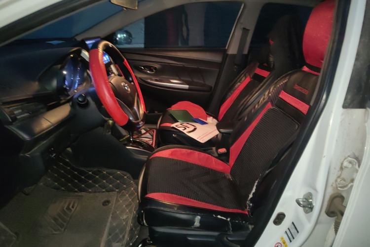 Used Toyota YARiS L 2016 Revised Version 1.5G CVT with Dynamic Sunroof