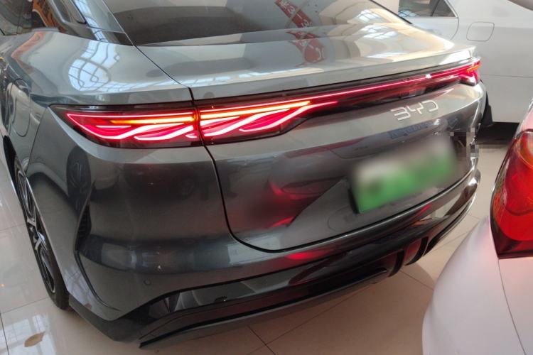 Used BYD Han L 2025 DM-p Four-Wheel-Drive LiDAR Flagship Model
