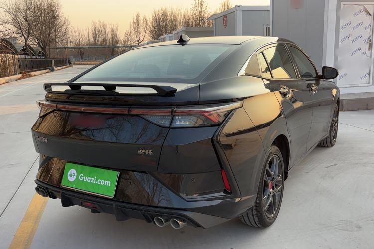 Used Dongfeng Aeolus Yixuan 2022 230T Automatic Adaptive-Beam Knight Edition
