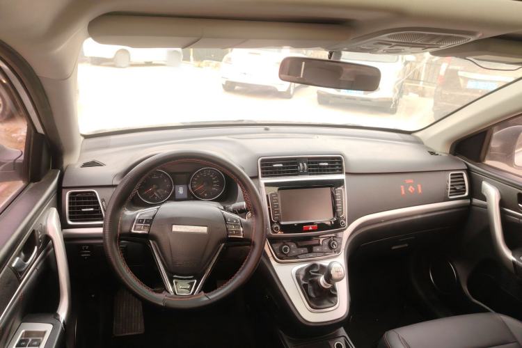 Used Haval M6 2019 1.5T Manual Two-Wheel Drive Elite Version China VI Standard